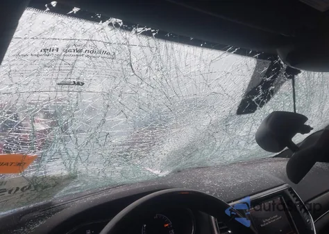 2018 Jeep Grand Cherokee Limited 4X4 z USA, uszkodzony, nr VIN 1C4RJFBG5JC356932